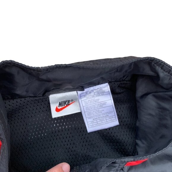 VINTAGE Nike Jacket Varsity Basketball Large Red - Picture 4 of 7